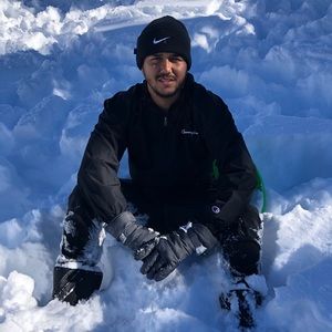 Meet your Posher, Agustin